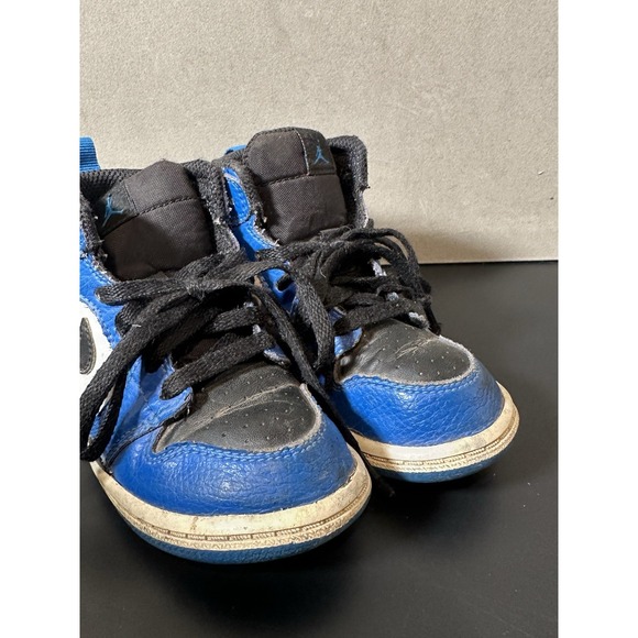 Kids Air Jordan Retro 1 Size 7 C - Picture 5 of 7